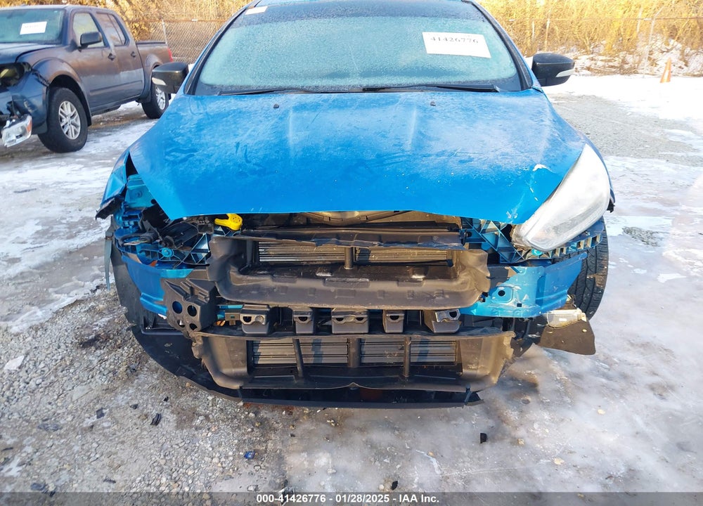 2015 FORD FOCUS VIN: 1FADP3K20FL319294