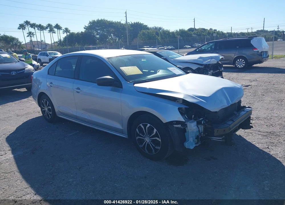 2015 VOLKSWAGEN JETTA 2.0L S VIN: 3VW2K7AJ8FM404282