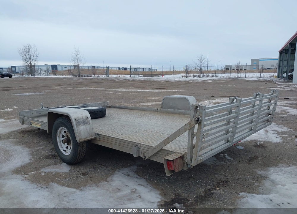2010 UTILITY TRAILER ALUMINUM VIN: unknown
