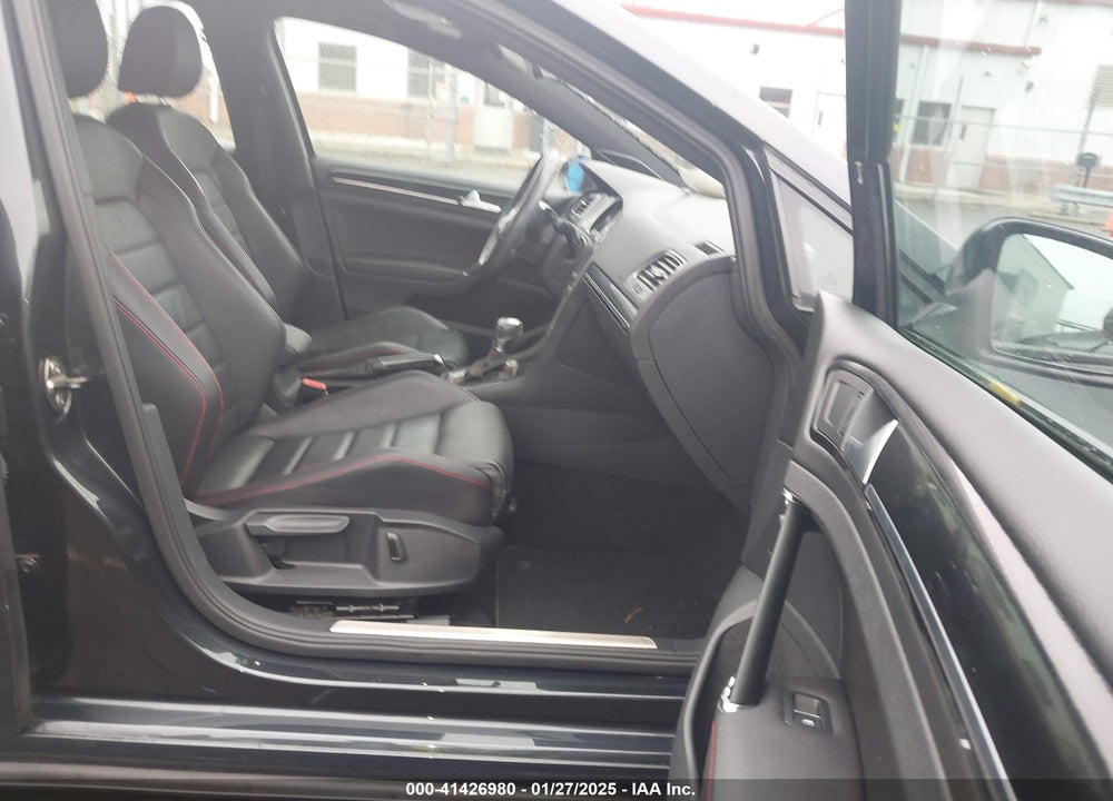 2016 VOLKSWAGEN GOLF GTI VIN: 3VW447AU3GM014902