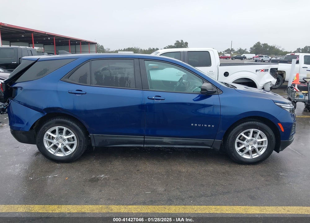 2022 CHEVROLET EQUINOX FWD LS VIN: 3GNAXHEV4NS204875