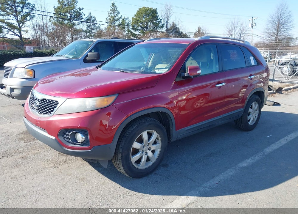 2011 KIA SORENTO LX VIN: 5XYKT3A14BG083244