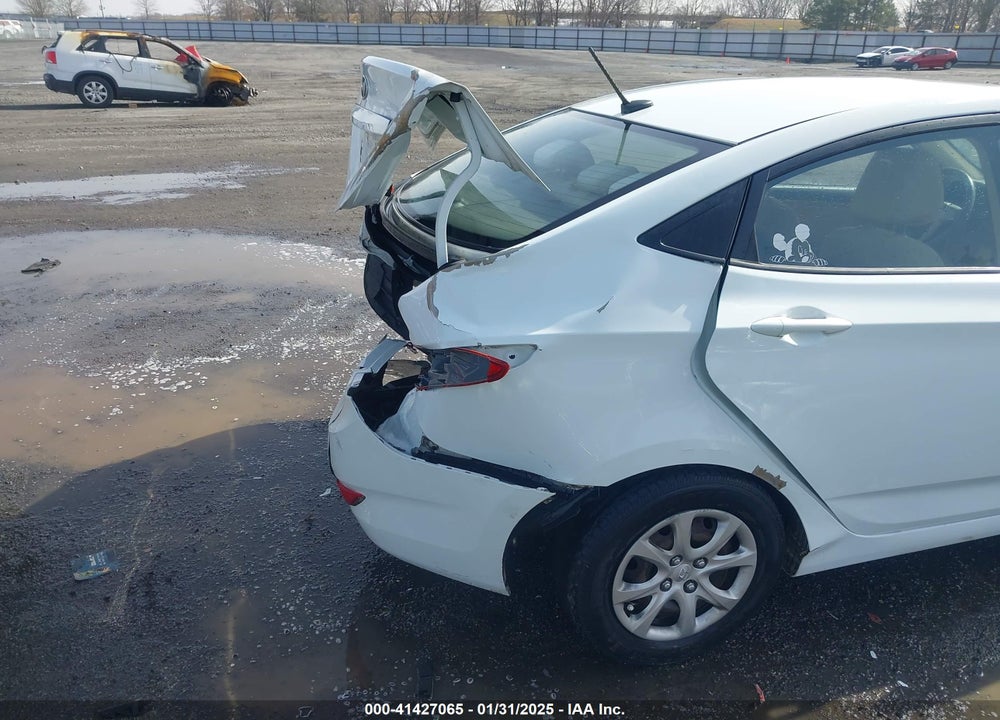2013 HYUNDAI ACCENT VIN: KMHCT4AE3DU509662
