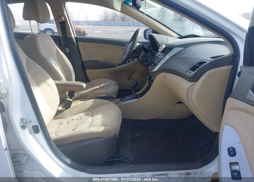 2013 HYUNDAI ACCENT VIN: KMHCT4AE3DU509662
