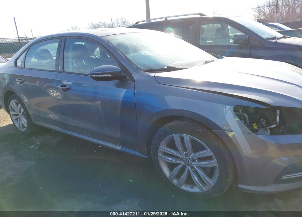 2019 VOLKSWAGEN PASSAT VIN: 1VWLA7A36KC010705