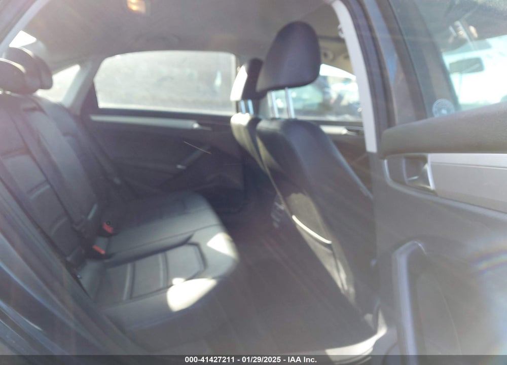 2019 VOLKSWAGEN PASSAT VIN: 1VWLA7A36KC010705