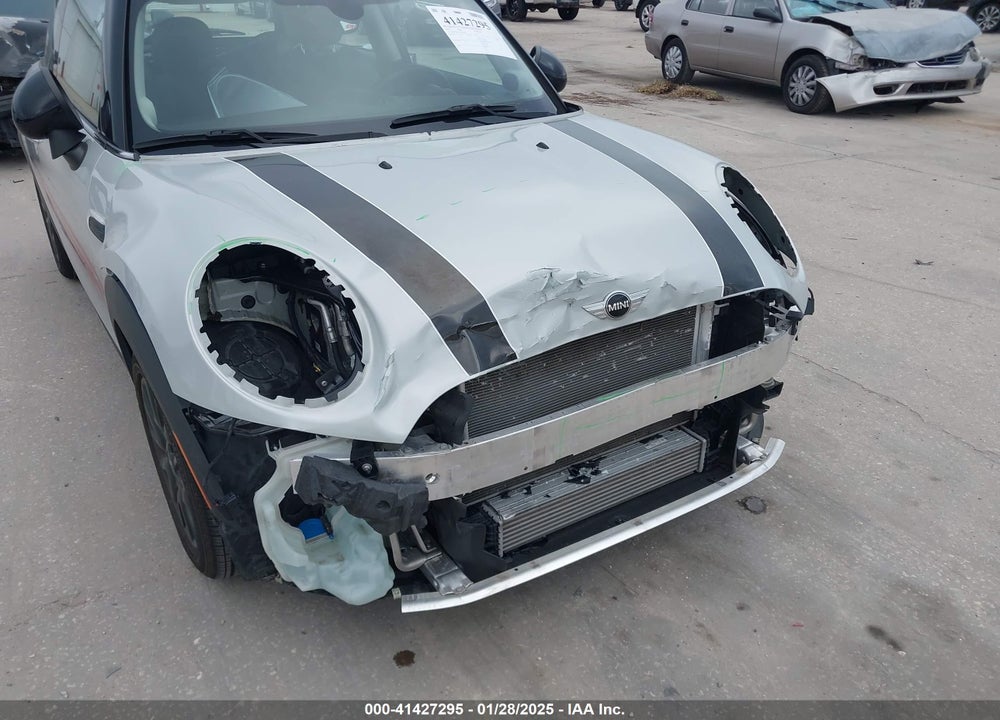 2015 MINI HARDTOP VIN: WMWXM5C59F3A60292