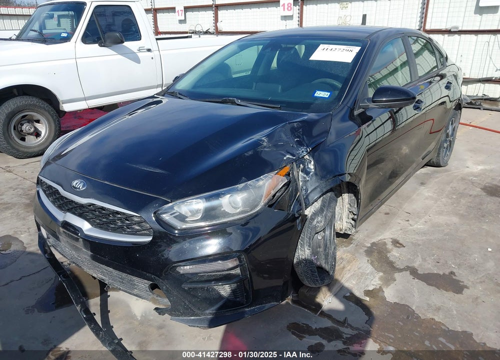 2019 KIA FORTE LXS VIN: 3KPF24AD3KE024008