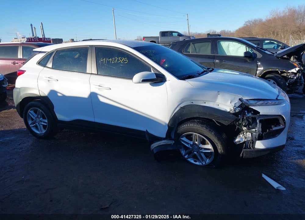 2021 HYUNDAI KONA SE VIN: KM8K1CAAXMU647112