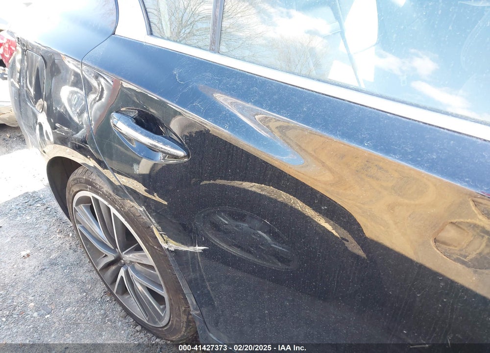2017 INFINITI Q50 VIN: JN1EV7AR9HM830576