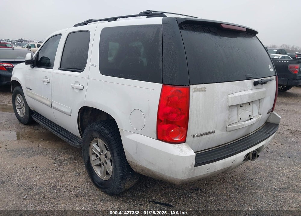 2007 GMC YUKON SLT VIN: 1GKFC13027J157072