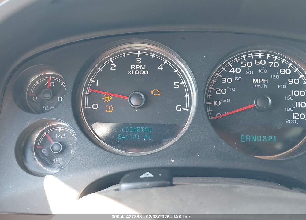 2007 GMC YUKON SLT VIN: 1GKFC13027J157072