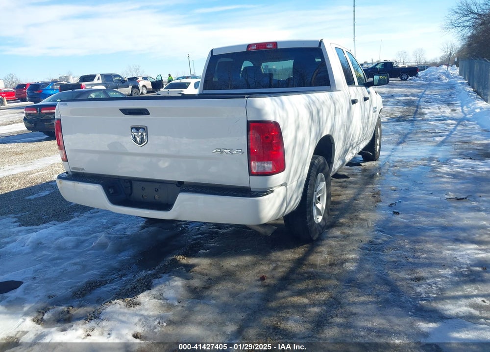 2017 RAM 1500 VIN: 1C6RR7FG2HS852044