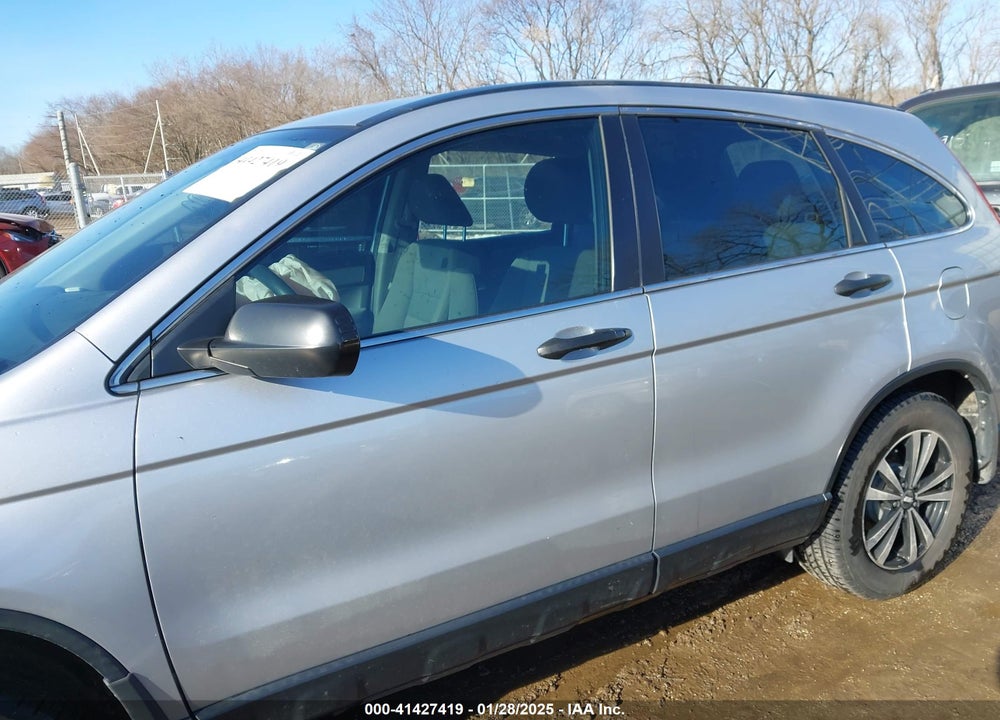 2010 HONDA CR-V LX VIN: 3CZRE3H34AG705917