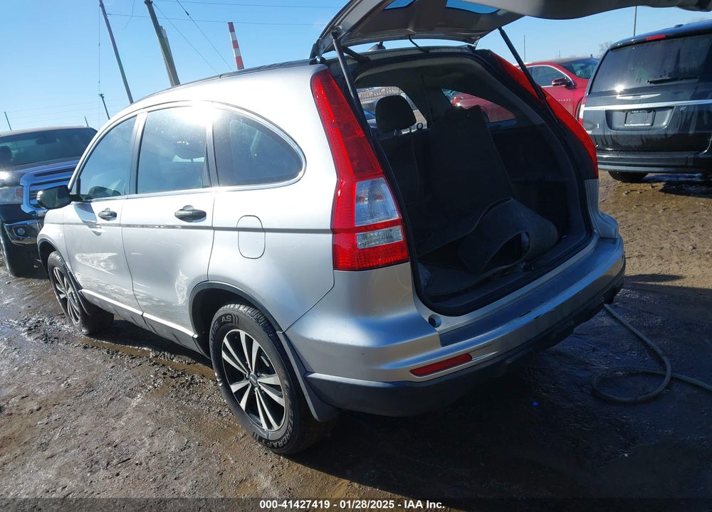 2010 HONDA CR-V LX VIN: 3CZRE3H34AG705917