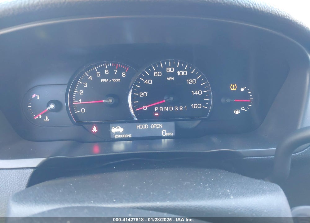 2007 CADILLAC DTS V8 VIN: 1G6KD57Y47U205817