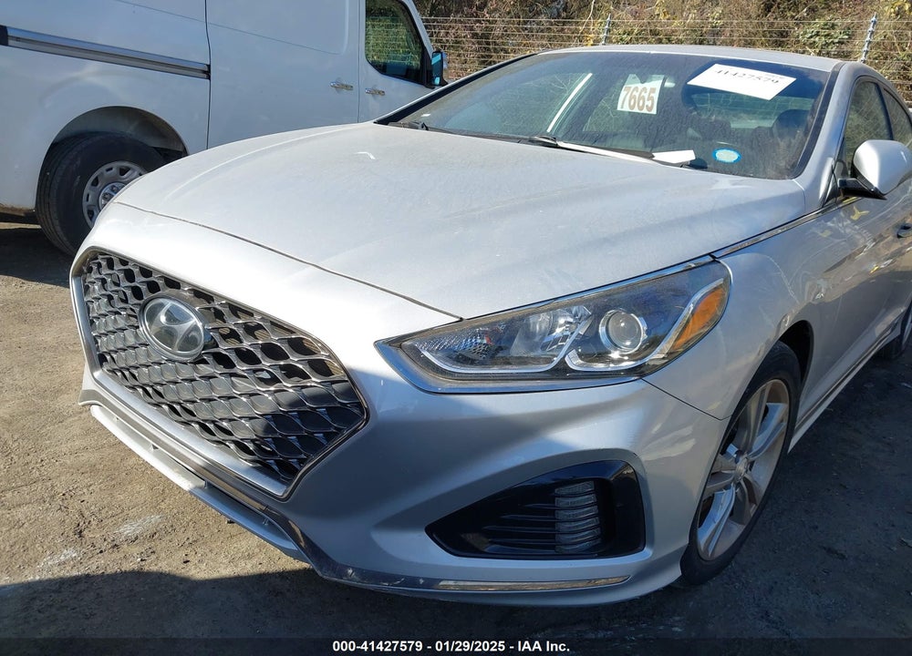 2018 HYUNDAI SONATA VIN: 5NPE34AF9JH685501
