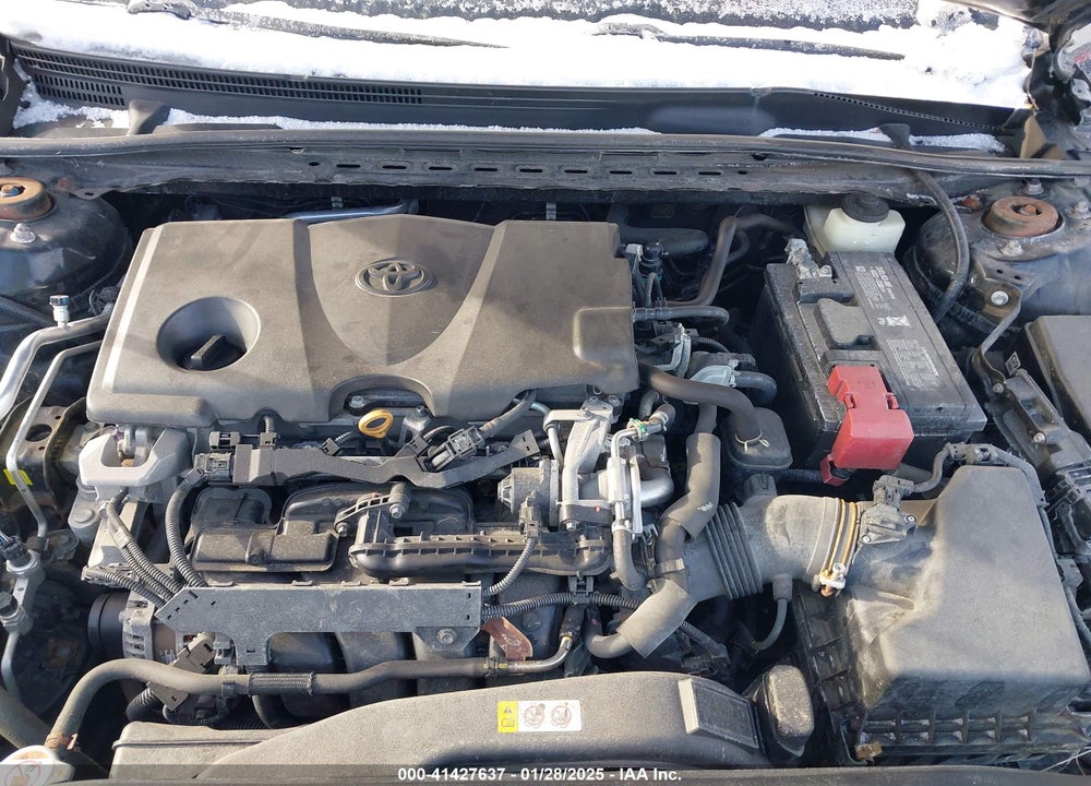 2018 TOYOTA CAMRY SE VIN: 4T1B11HK5JU037715