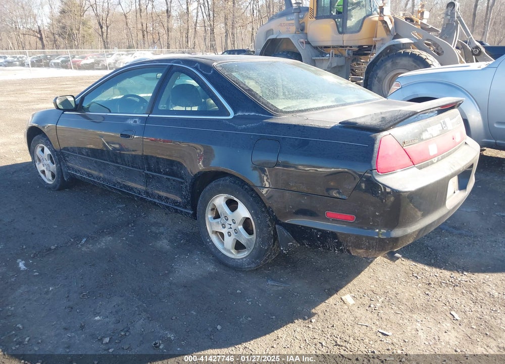 1999 HONDA ACCORD EX V6 VIN: 1HGCG2255XA003737