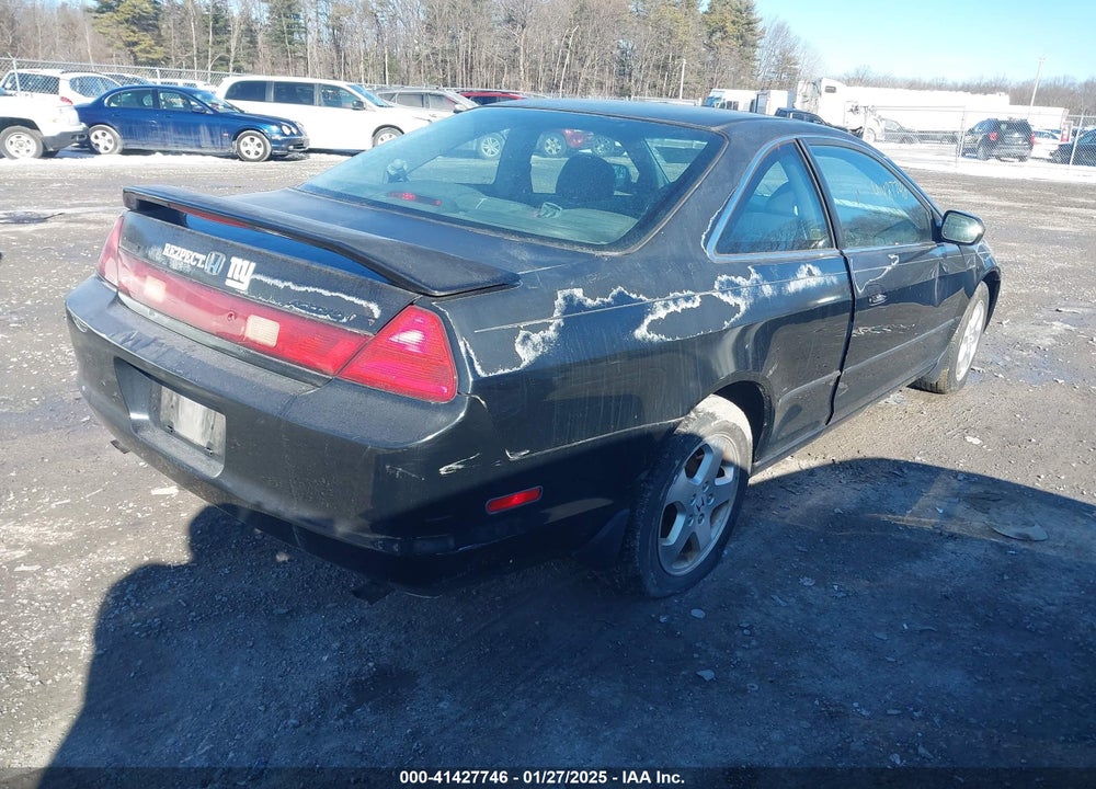 1999 HONDA ACCORD EX V6 VIN: 1HGCG2255XA003737