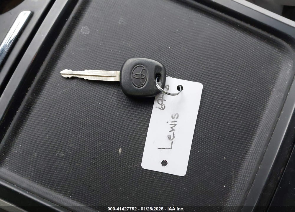 2020 TOYOTA SIENNA LE VIN: 5TDKZ3DCXLS053763