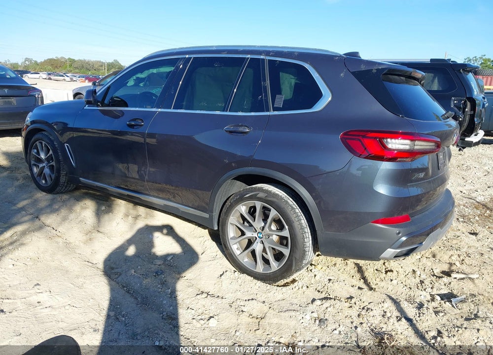 2020 BMW X5 VIN: 5UXCR4C06LLE30805