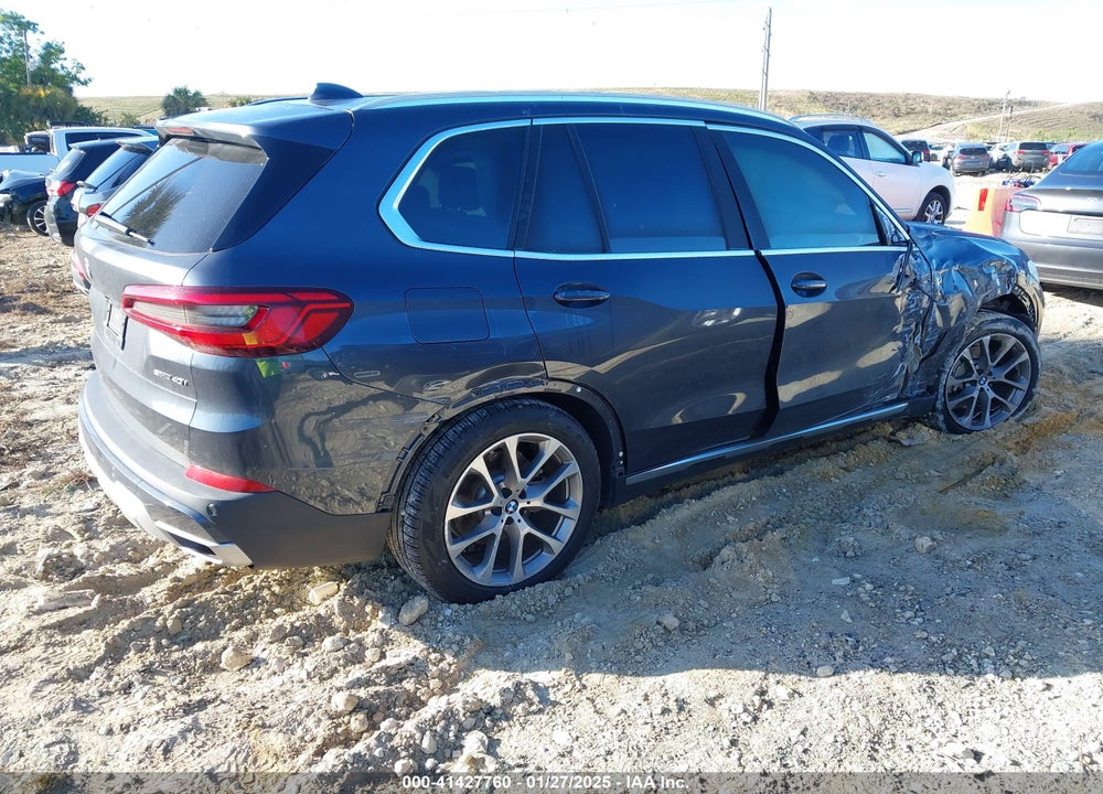 2020 BMW X5 VIN: 5UXCR4C06LLE30805