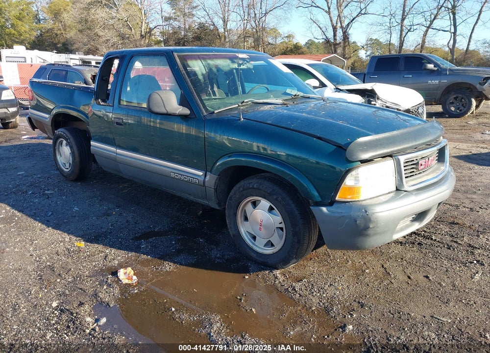 1998 GMC SONOMA SLS VIN: 1GTCS19X7W8527833