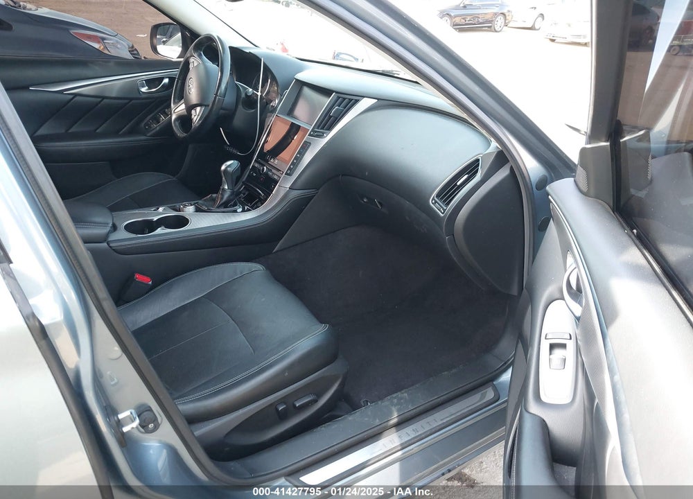 2015 INFINITI Q50 VIN: JN1BV7AP3FM358163