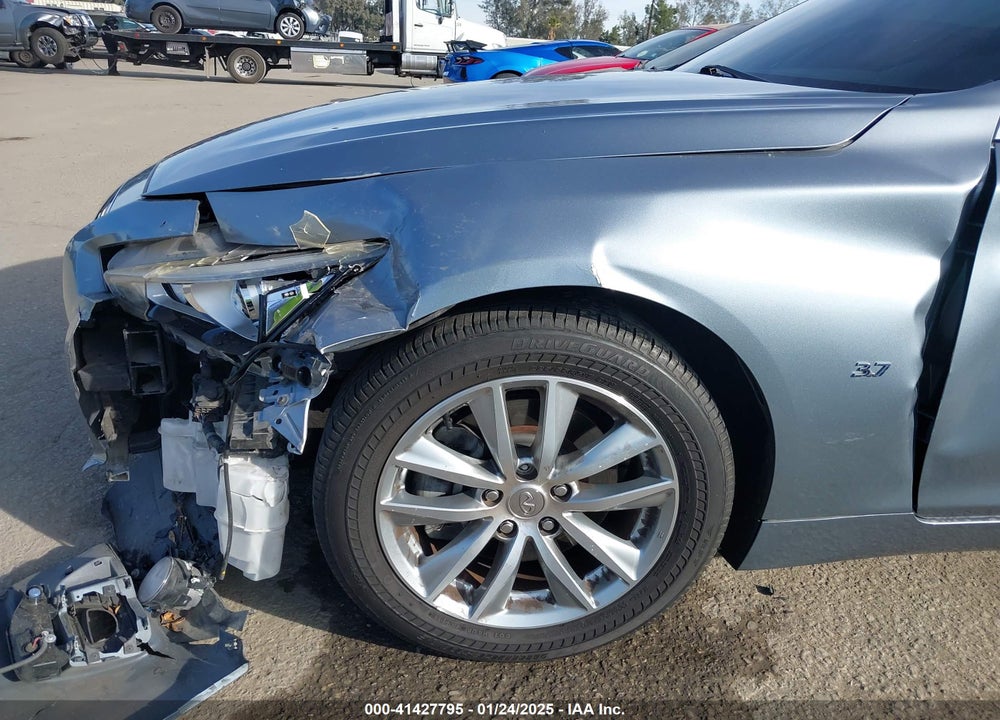 2015 INFINITI Q50 VIN: JN1BV7AP3FM358163