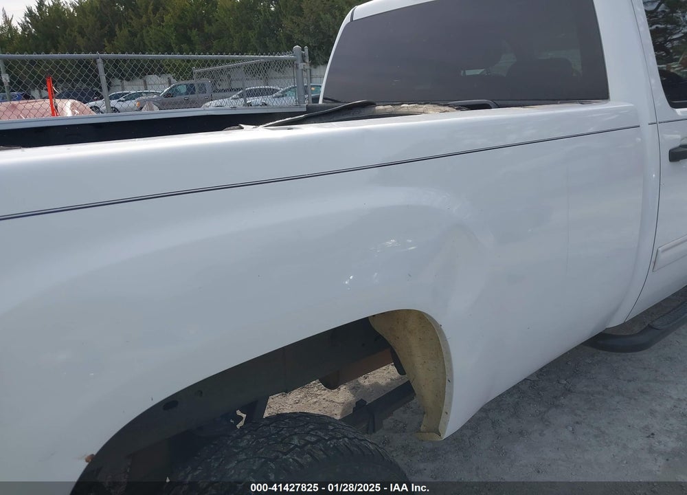 2008 GMC SIERRA 3500HD SLE1 VIN: 1GTHK336X8F178795
