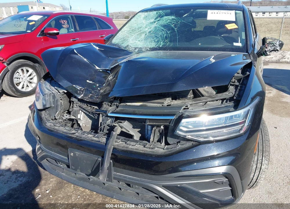 2022 VOLKSWAGEN TIGUAN 2.0T SE VIN: 3VV2B7AX7NM075212