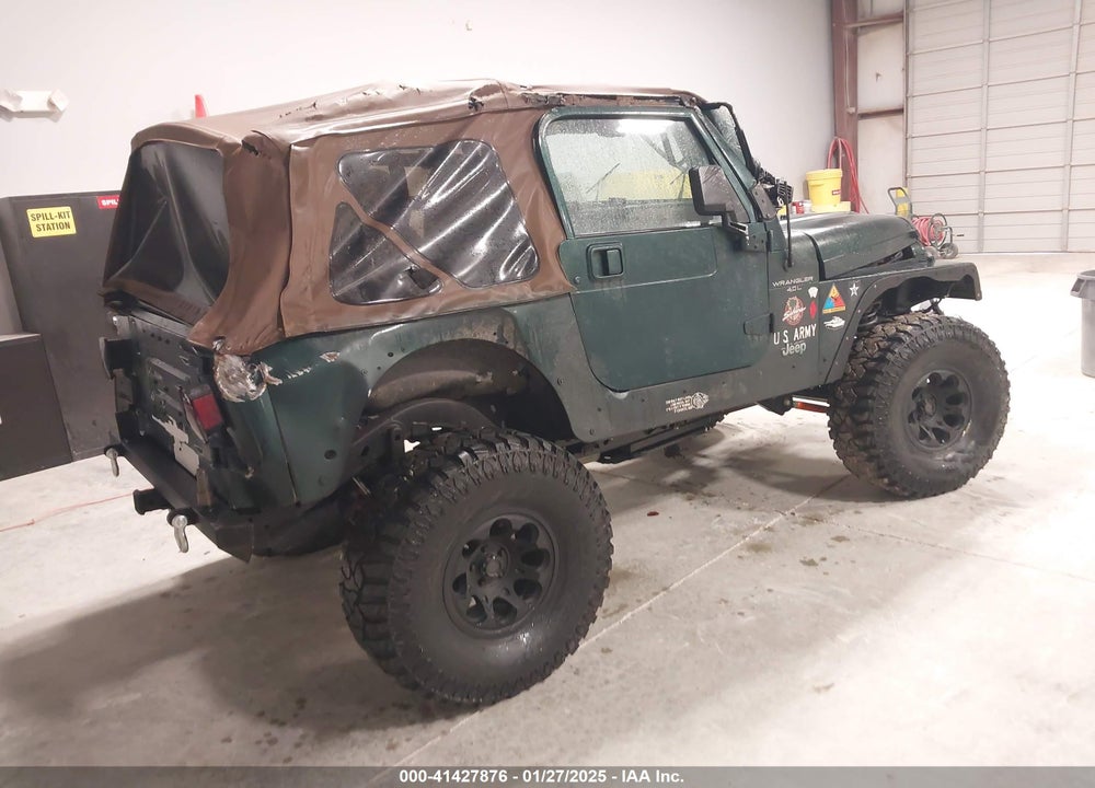 2000 JEEP WRANGLER SAHARA VIN: 1J4FA59S4YP788741