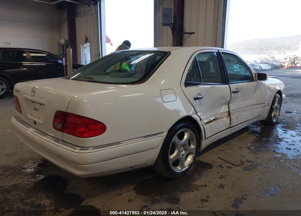 1999 MERCEDES-BENZ E 430 VIN: WDBJF70H7XA780180