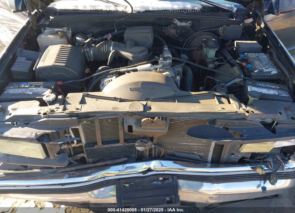 1998 CHEVROLET TAHOE VIN: 3GNEK18R5WG130358