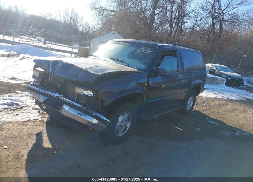 1998 CHEVROLET TAHOE VIN: 3GNEK18R5WG130358