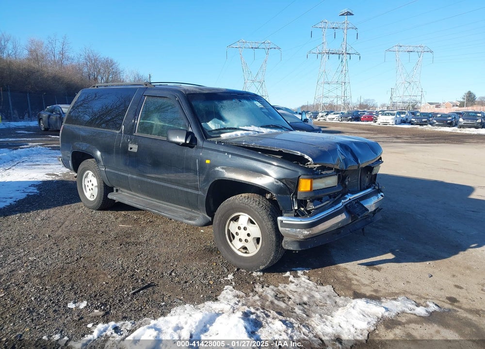1998 CHEVROLET TAHOE VIN: 3GNEK18R5WG130358
