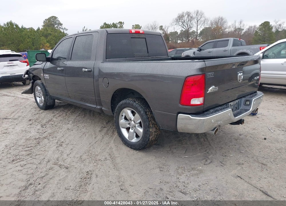 2016 RAM 1500 VIN: 3C6RR7LT2GG201455