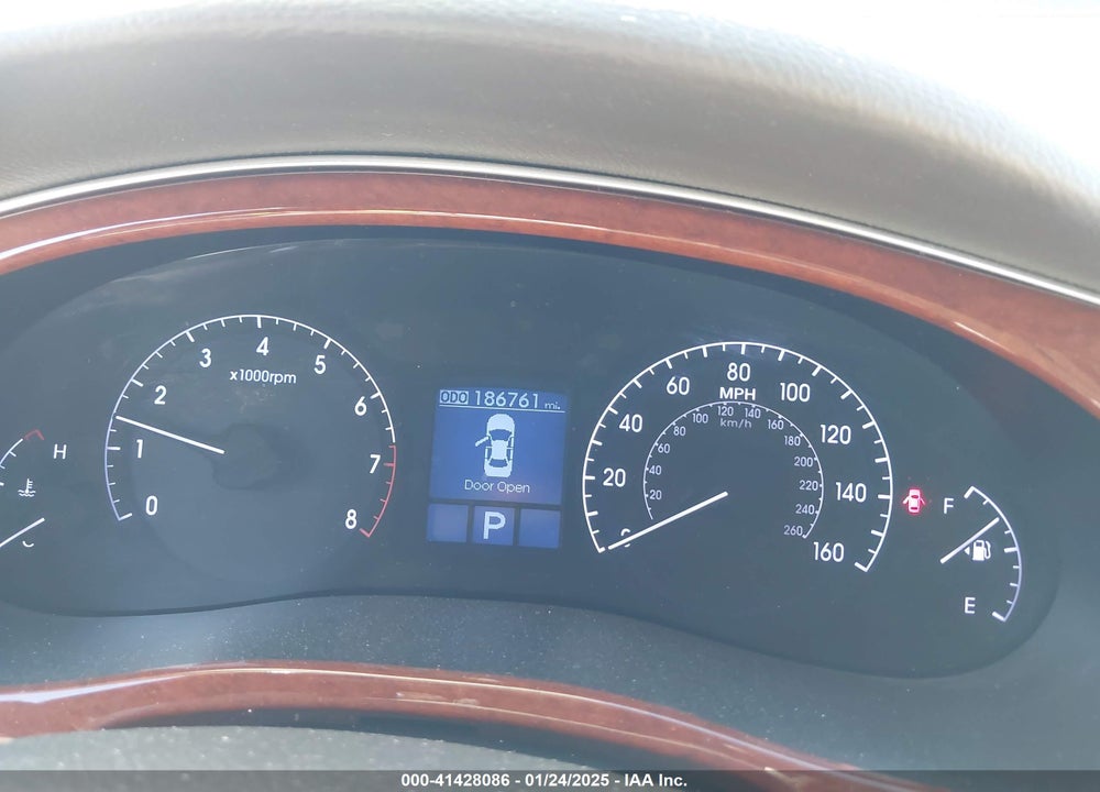 2013 HYUNDAI GENESIS VIN: KMHGC4DD3DU232581