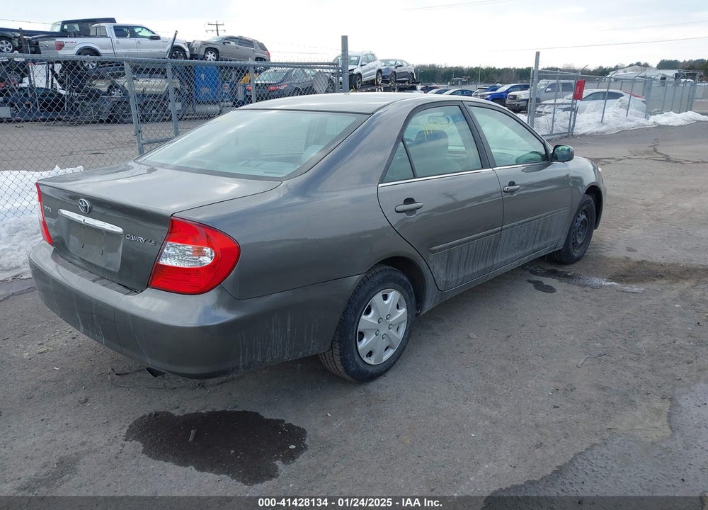 2004 TOYOTA CAMRY LE VIN: 4T1BE32K04U939881