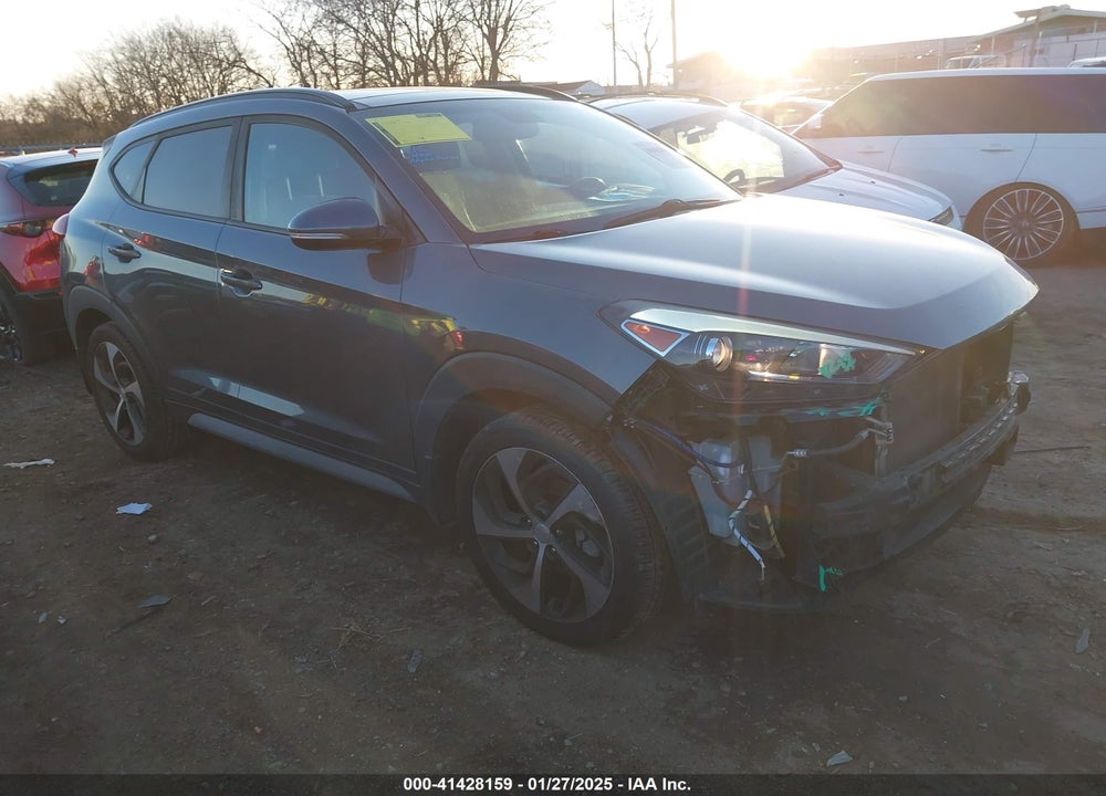 2018 HYUNDAI TUCSON VALUE VIN: KM8J33A2XJU694229