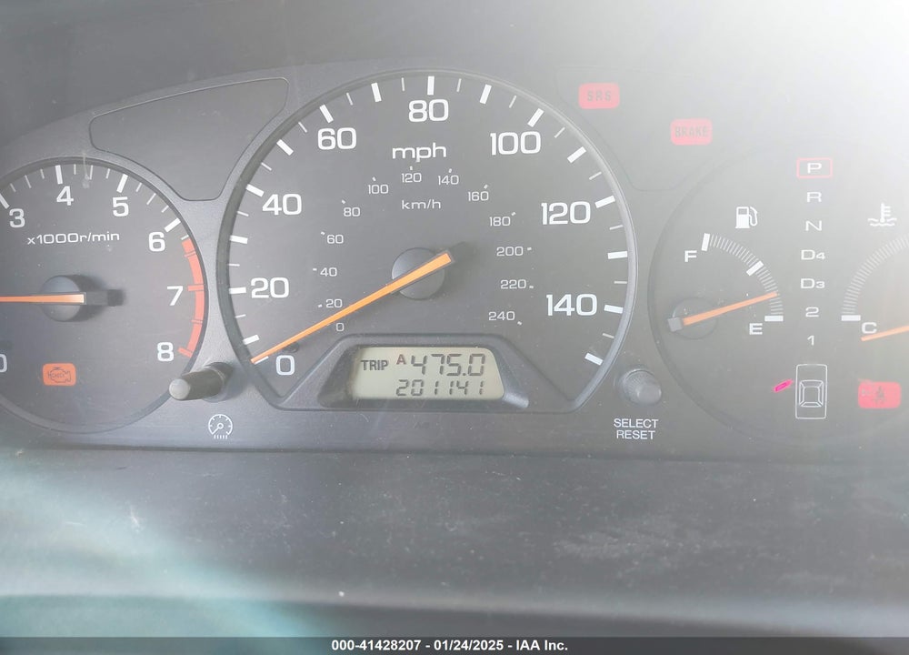2000 HONDA ACCORD 2.3 LX VIN: JHMCG6658YC026708