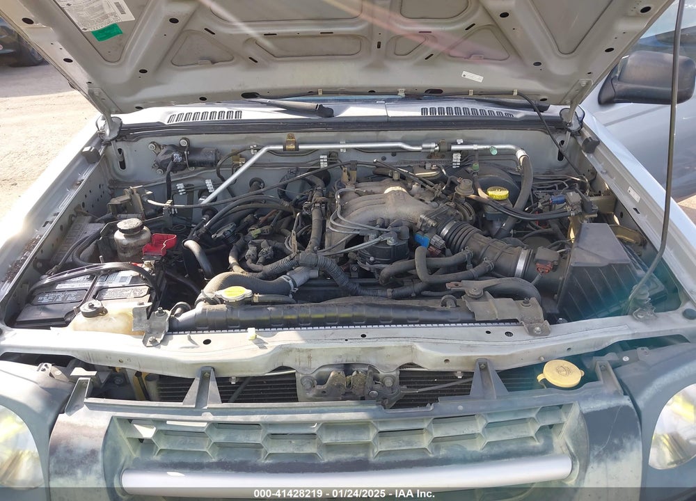 2003 NISSAN XTERRA XE VIN: 5N1ED28T13C681580