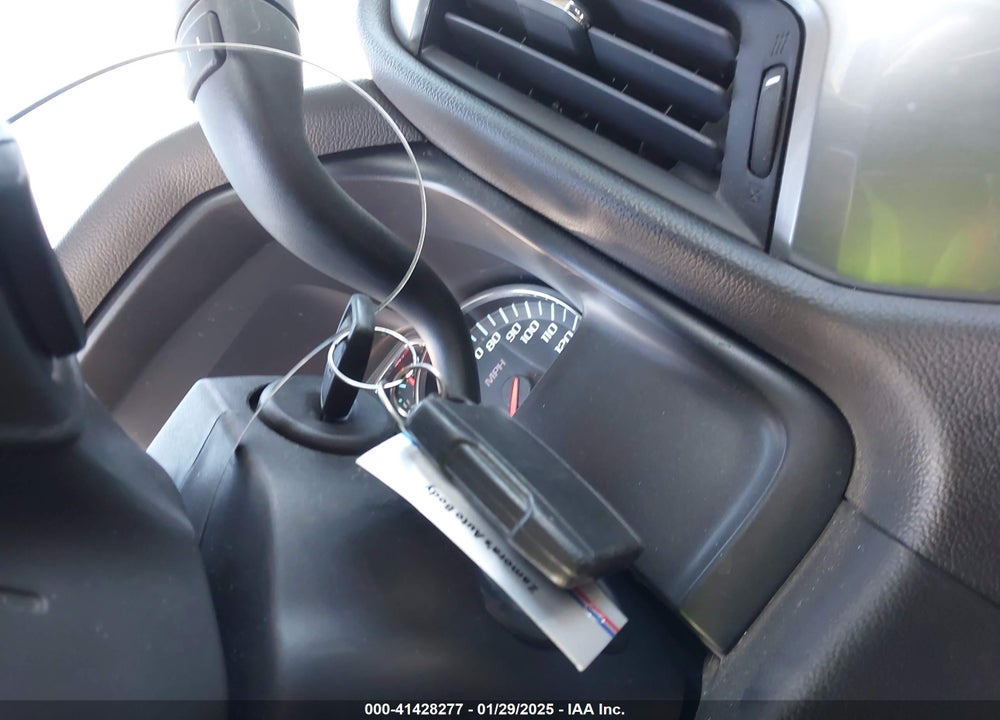 2014 CHEVROLET SILVERADO 1500 1LT VIN: 1GCNKREC1EZ145994