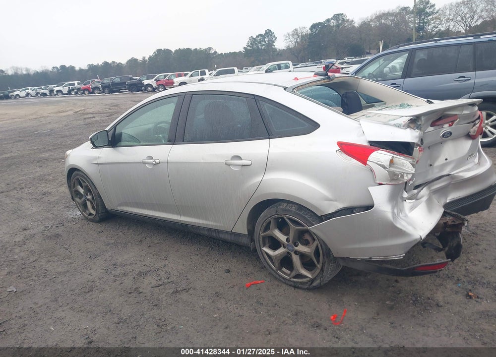 2014 FORD FOCUS SE VIN: 1FADP3F27EL376309