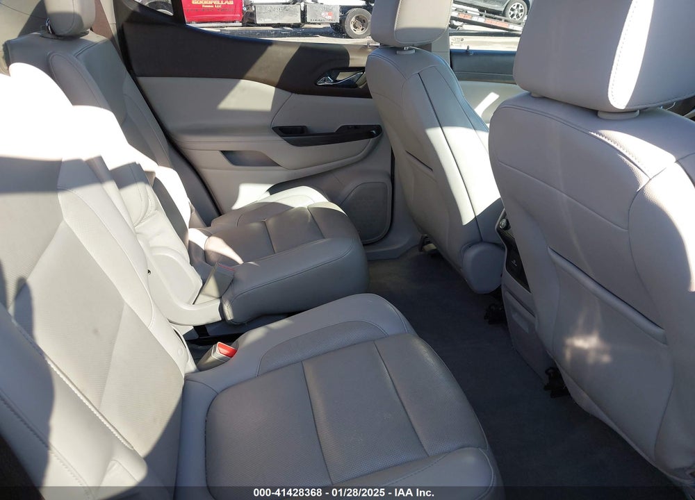 2019 GMC ACADIA SLT-1 VIN: 1GKKNMLS2KZ133988