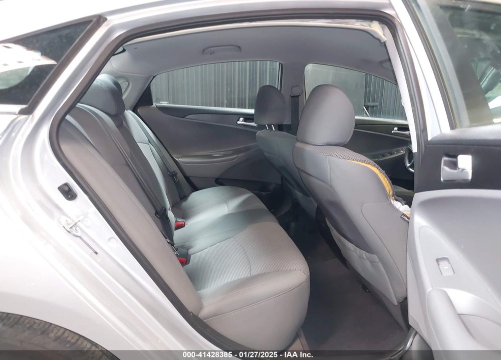 2013 HYUNDAI SONATA VIN: 5NPEB4AC1DH706127