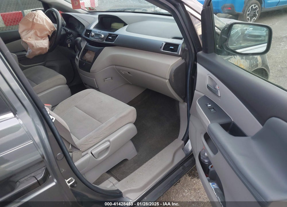 2012 HONDA ODYSSEY LX VIN: 5FNRL5H20CB013287