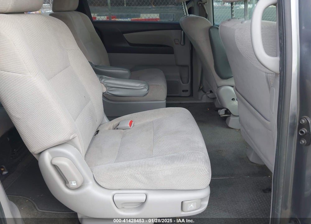 2012 HONDA ODYSSEY LX VIN: 5FNRL5H20CB013287