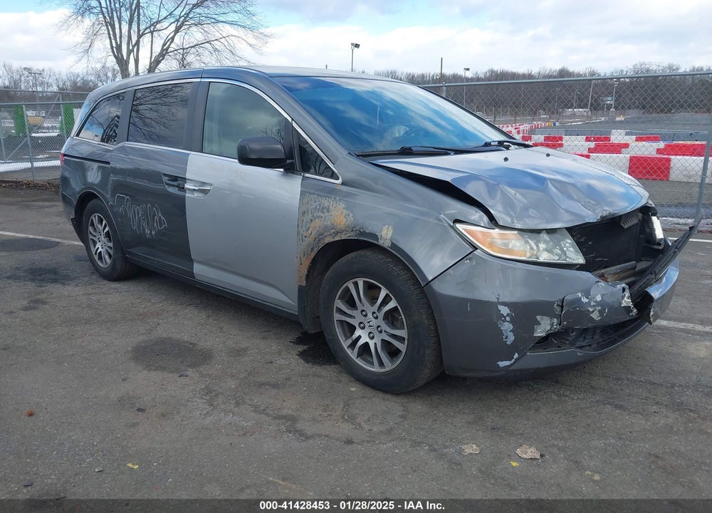 2012 HONDA ODYSSEY LX VIN: 5FNRL5H20CB013287
